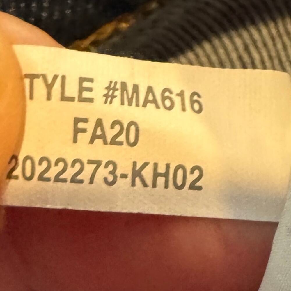 Madewell 10" High-Rise Skinny Jeans in Wendover Wash - Picture 7 of 9